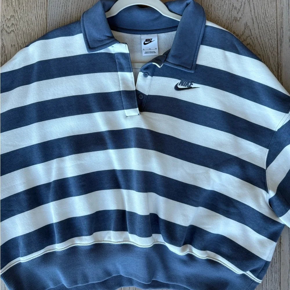 Nike striped crewneck - Picture 1 of 6